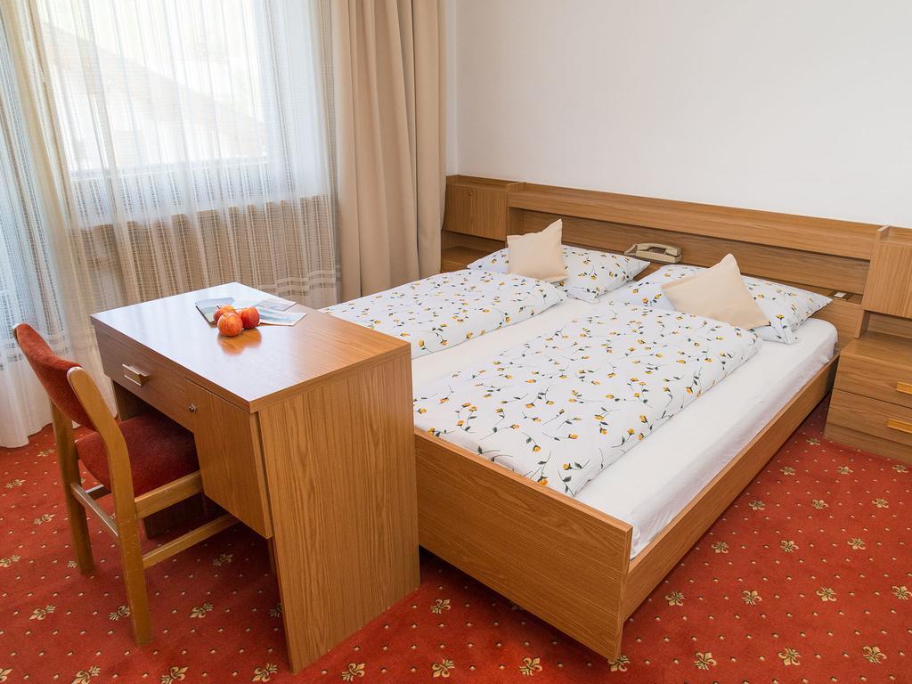 Haus Elisabeth Hotel Nova Ponente Eksteriør billede