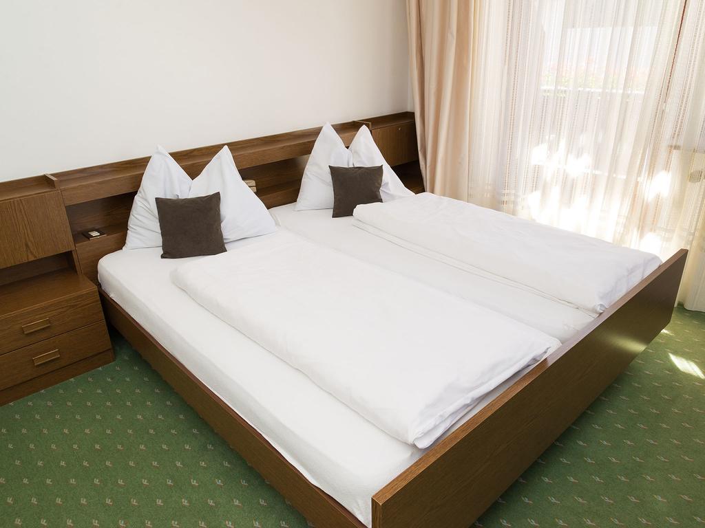Haus Elisabeth Hotel Nova Ponente Eksteriør billede
